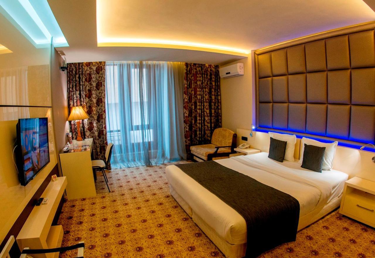 National Palace Wine & Sliven