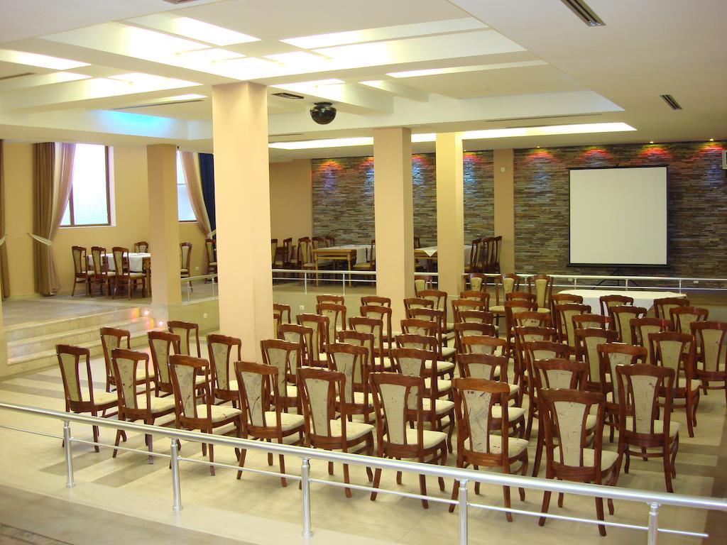 National Palace Wine & Sliven
